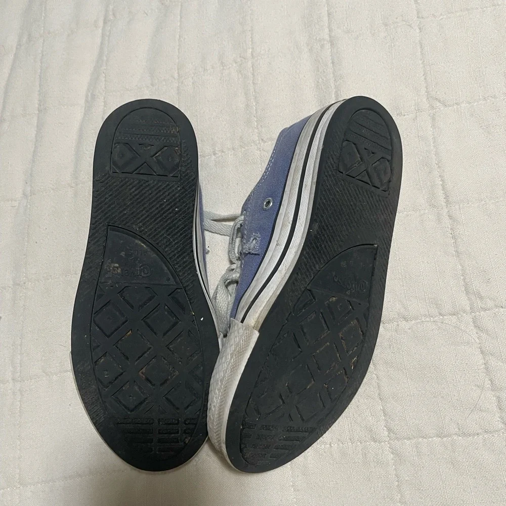 Converse size 2 shoes